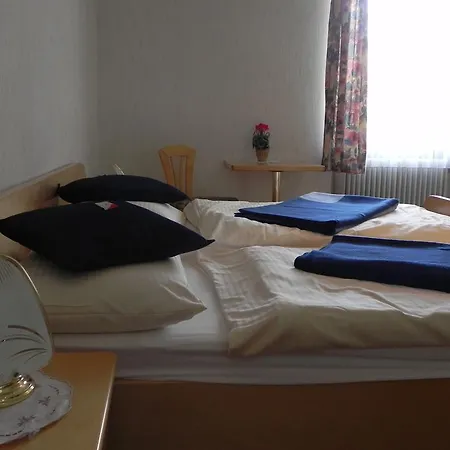 Gasthof Grüner Baum Kirchberg am Wechsel Zimmer foto